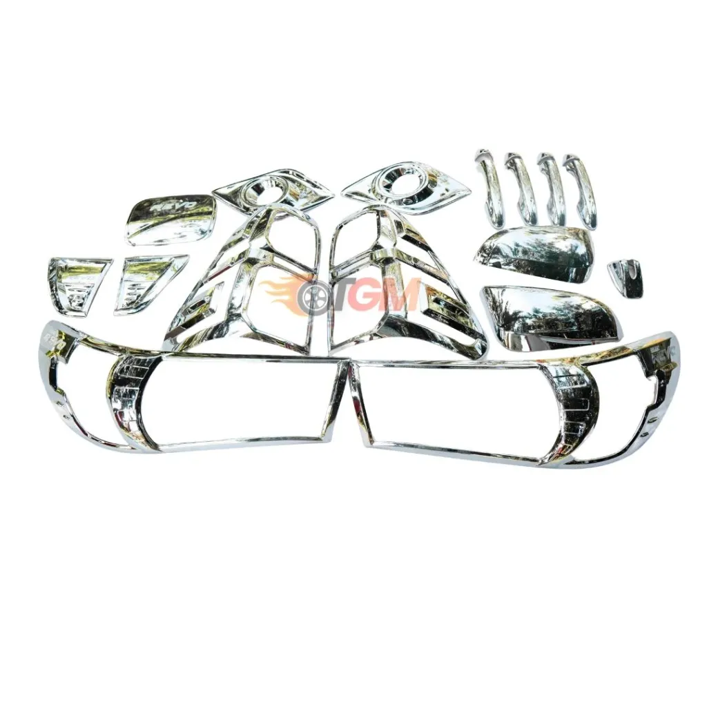 Chrome Kit Toyota Hilux Revo