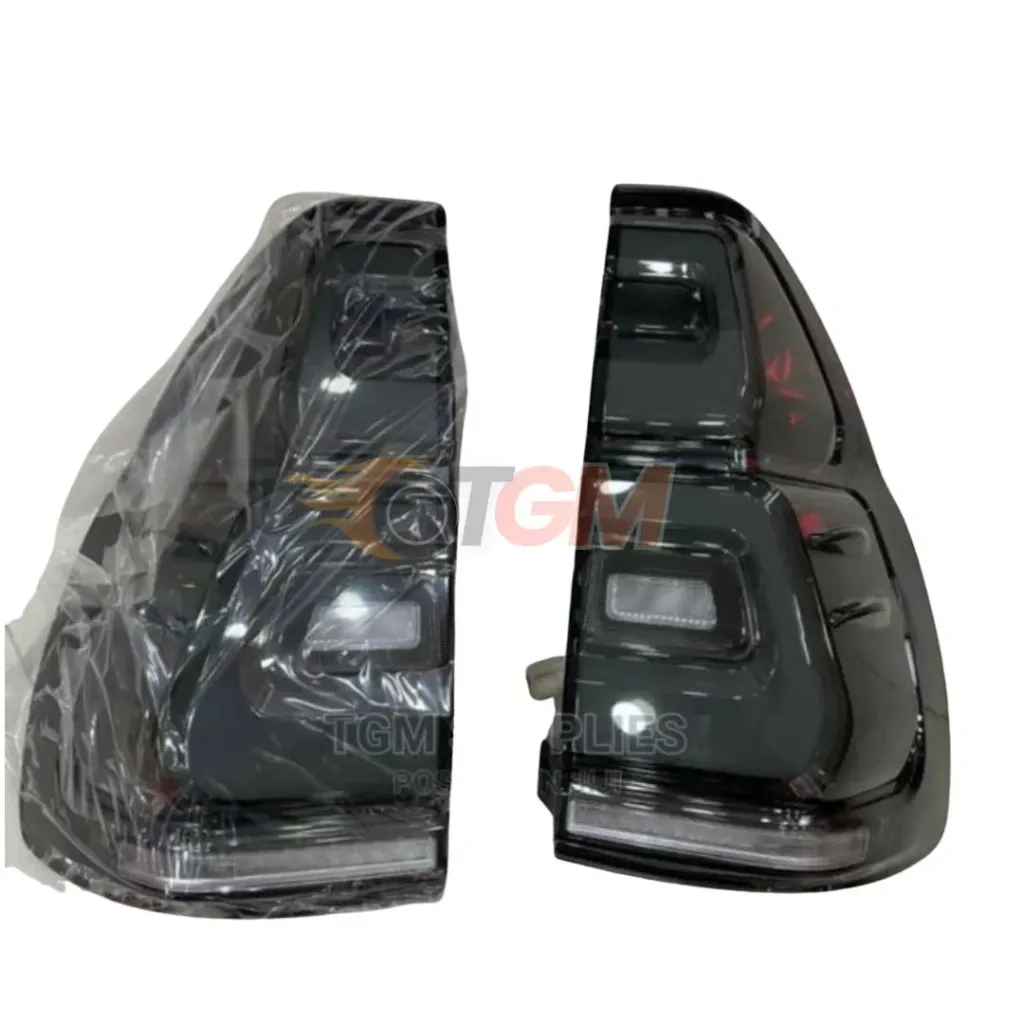 Tail Lamps Toyota Prado FJ 120 - Aftermarket Smoked